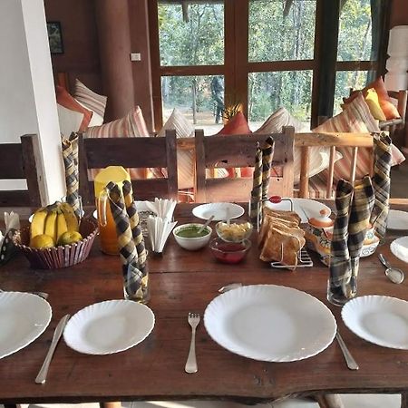 Emerald Tiger Retreat Tāla Екстериор снимка